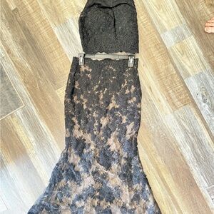 GIGI PIP Black Lace Prom Dress